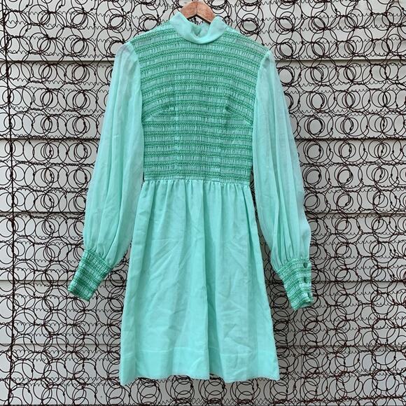 Vintage Dresses & Skirts - Vintage seersucker sheer sleeve mint dress